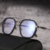 Versatile Geometric Ultra-Light Glasses